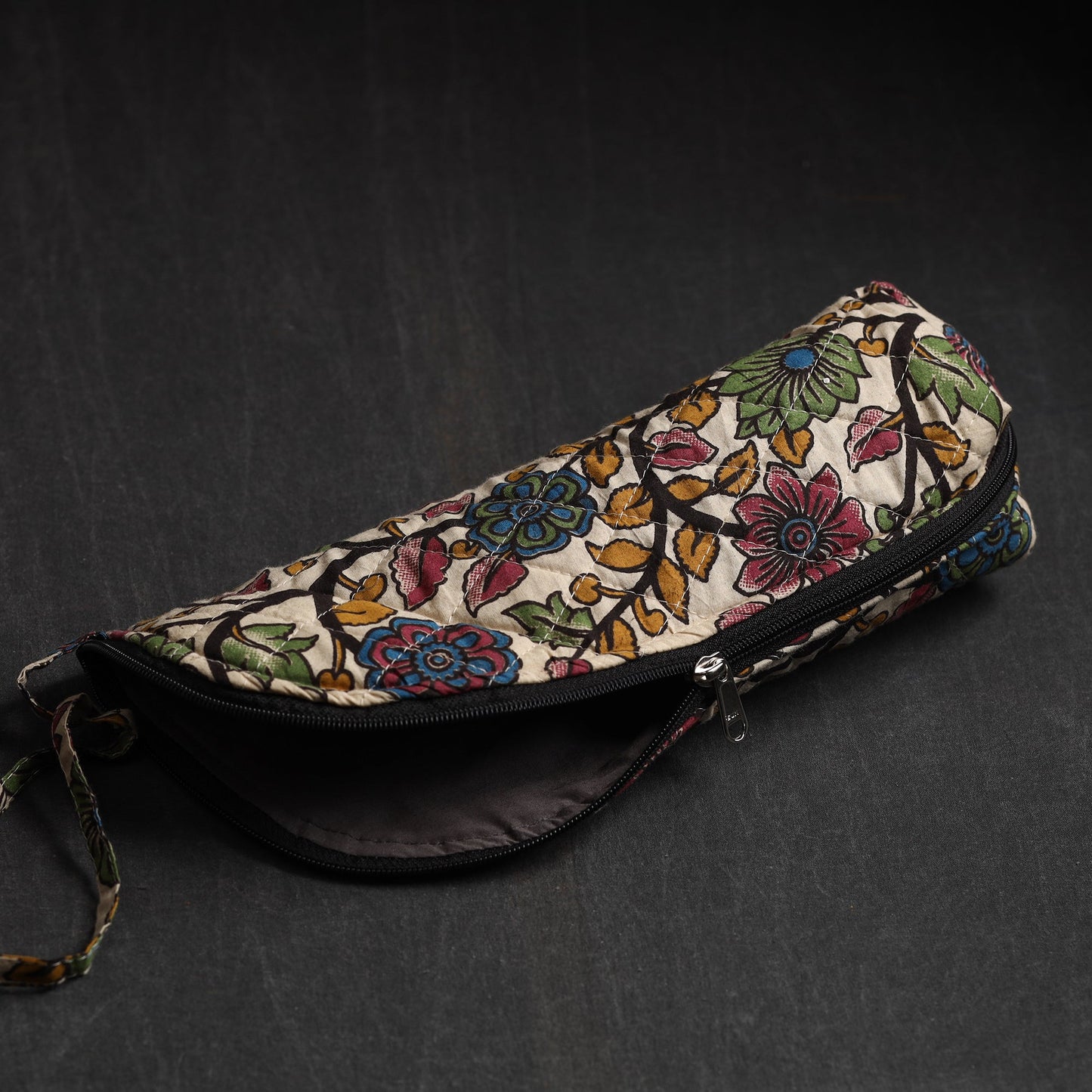  Beige Handmade Cotton 1L Water Bottle Cover 