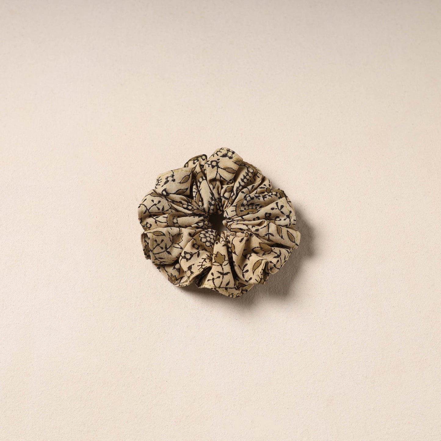 Beige Handmade Cotton Elastic Rubber Band/Scrunchie