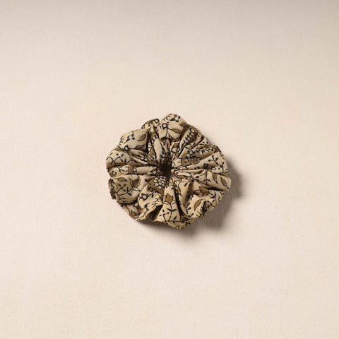 Beige Handmade Cotton Elastic Rubber Band/Scrunchie