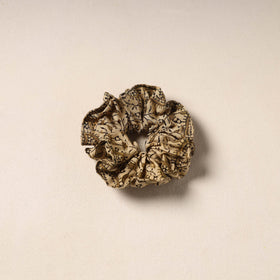 Beige Handmade Cotton Elastic Rubber Band/Scrunchie