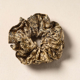 Beige Handmade Cotton Elastic Rubber Band/Scrunchie