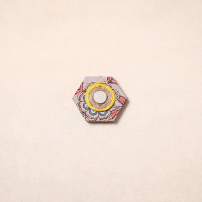 Handmade fabart jute magnet 12 - handcrafted