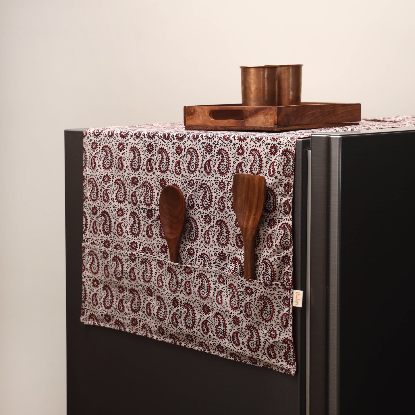 Handmade fridge top cover with multiple pockets 01