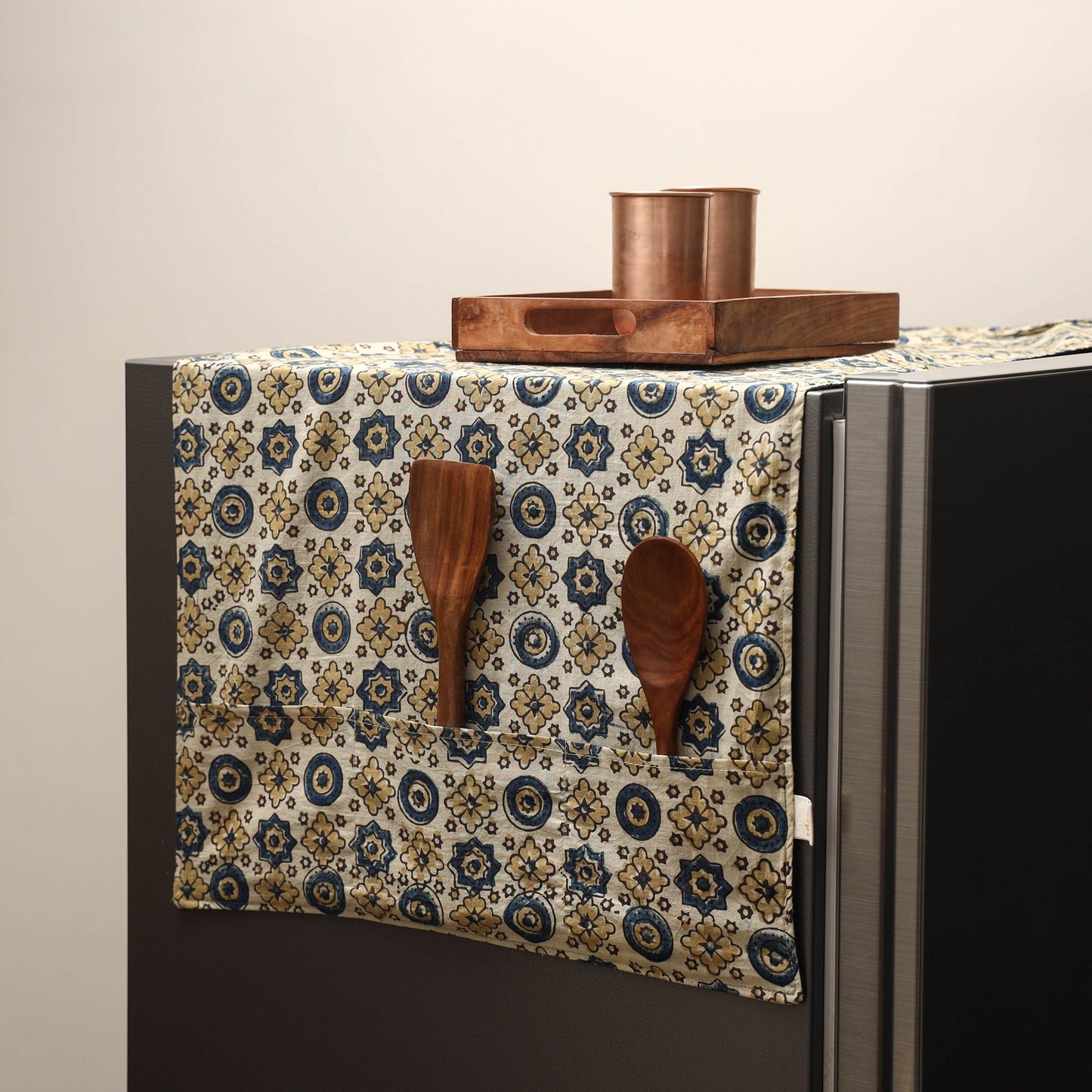 Handmade fridge top cover with multiple pockets 34