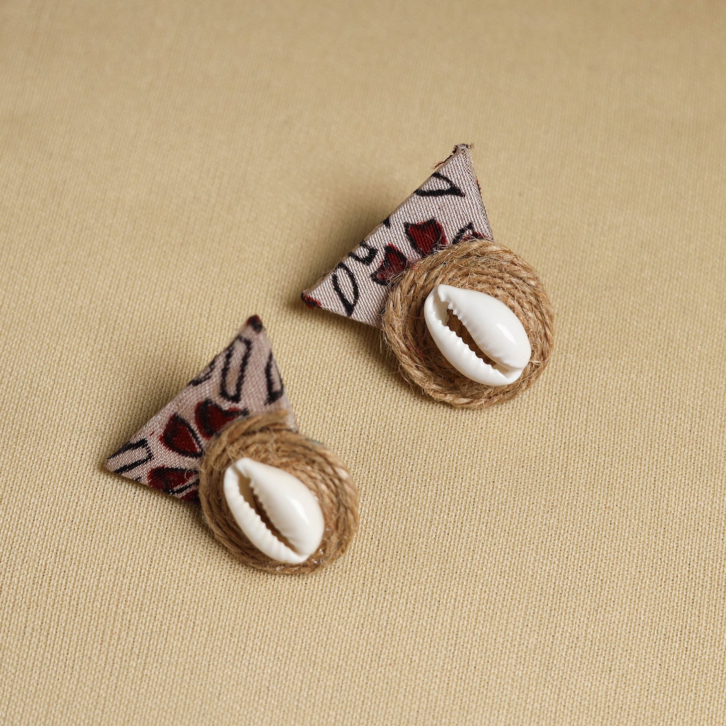 Buy Handmade Jute Fabart Necklace Set