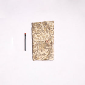 Handmade multipurpose segmented make-up brush wrap