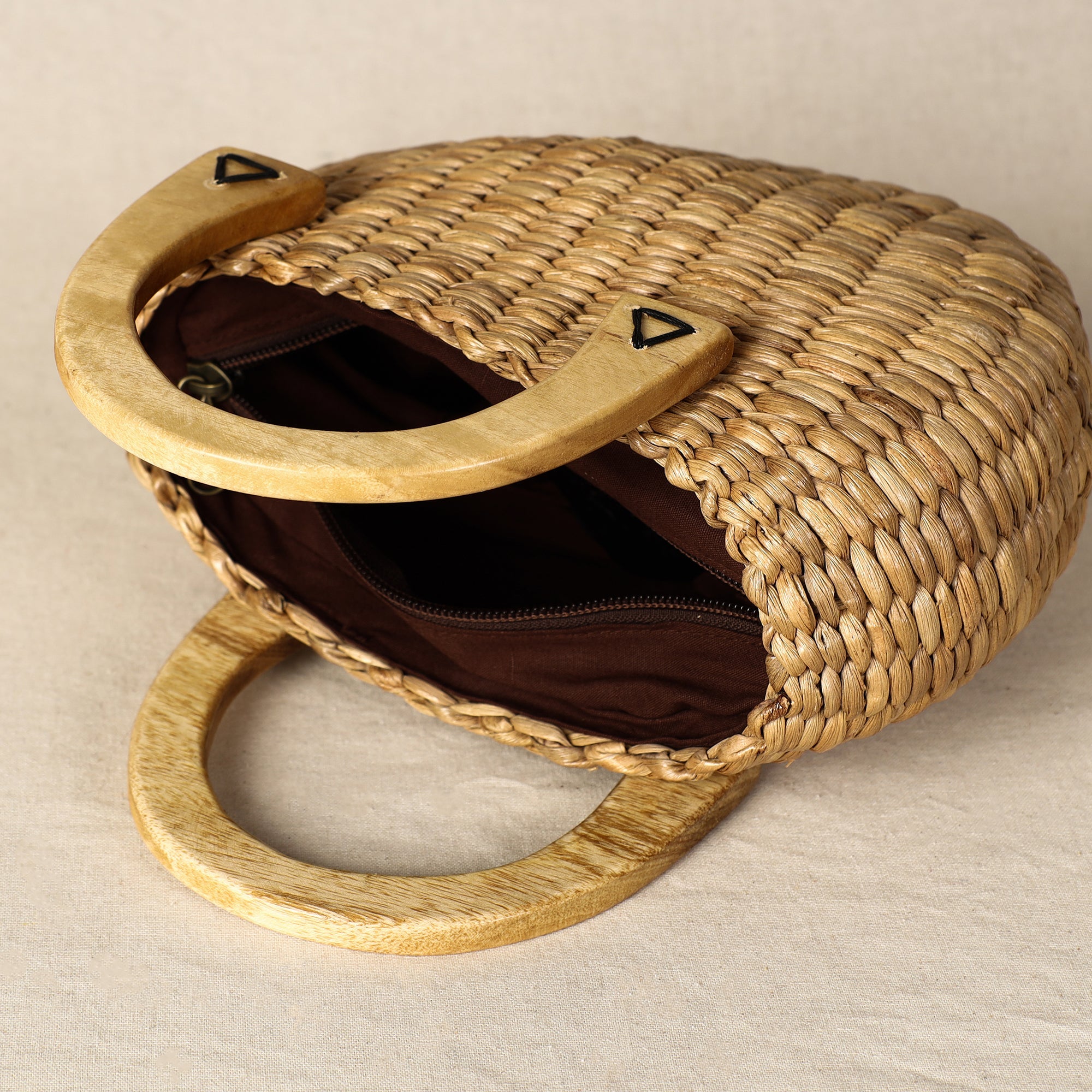 Beige - Handmade Organic Water Hyacinth Hand Bag from Assam