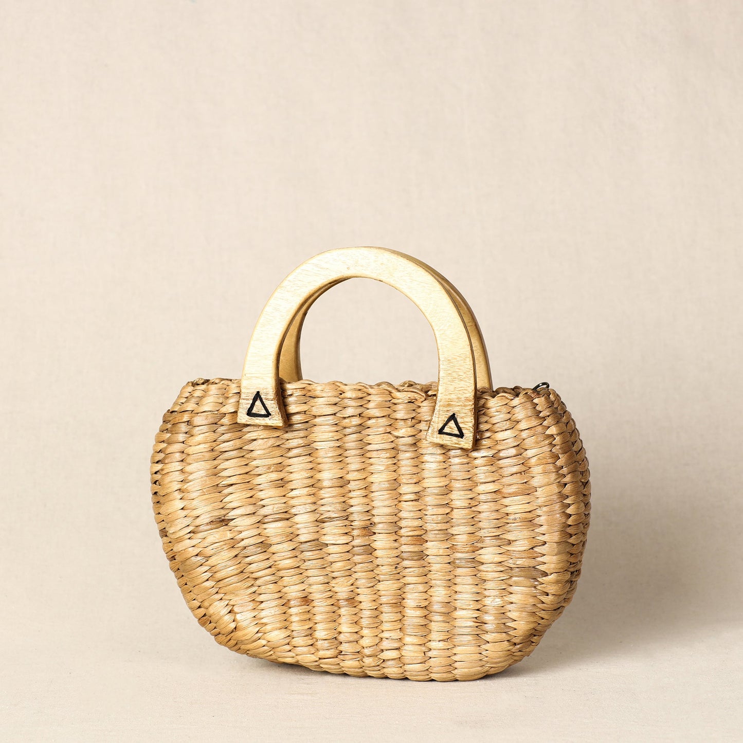 Beige - Handmade Organic Water Hyacinth Hand Bag from Assam
