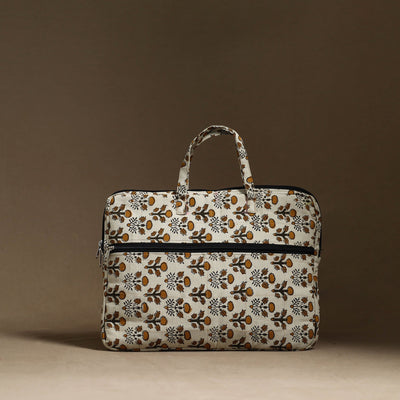  Beige Handmade Quilted Cotton Laptop Bag (13 x 16 in)