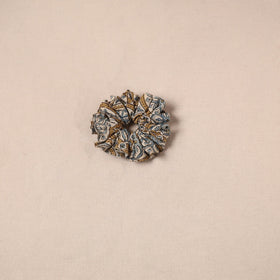 Handmade rubber band/scrunchie 117 - handcrafted