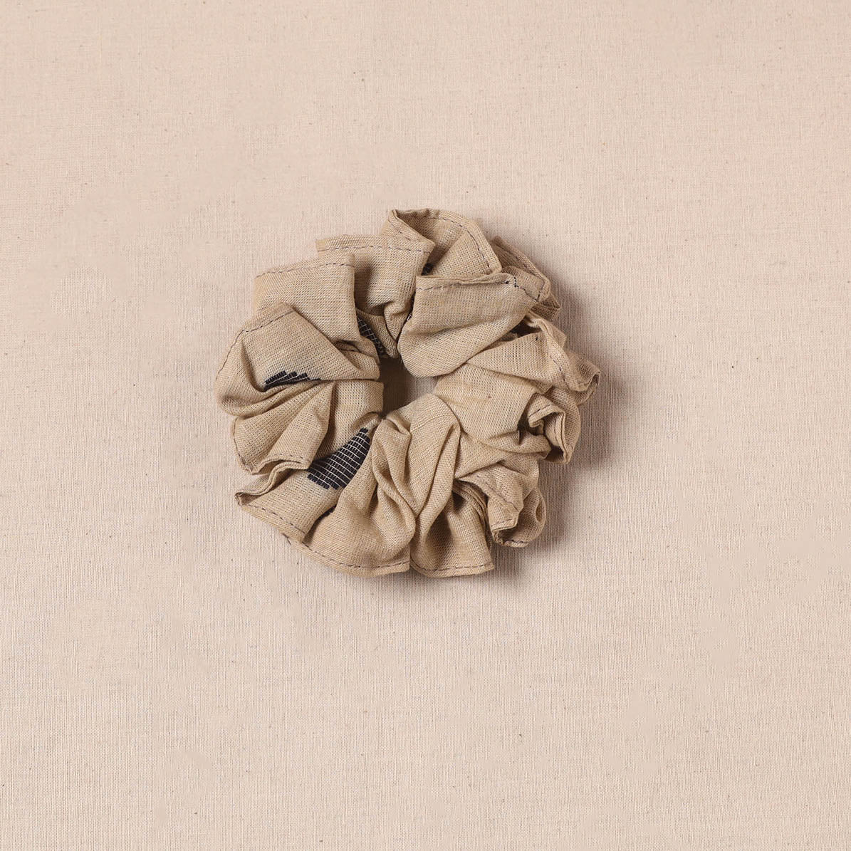 Handmade rubber band/scrunchie 75 - handcrafted
