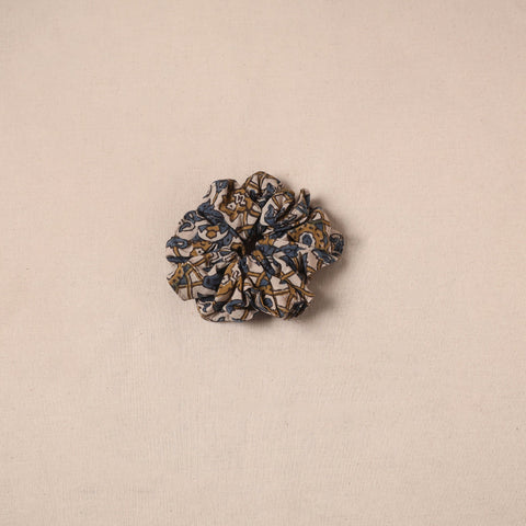 Handmade rubber band/scrunchie 98 - handcrafted