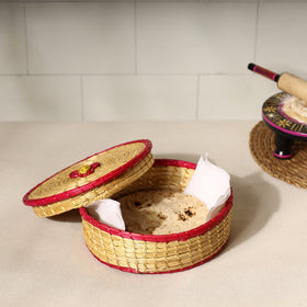 Eco-Friendly Handmade Sikki Grass Roti Box for Fresh Rotis