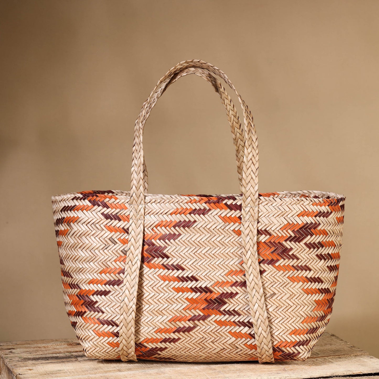 Buy Handmade Water Hyacinth Shoulder Bag from Assam Online at iTokri.com