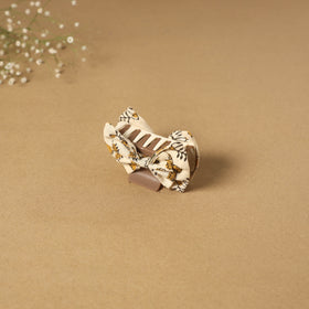 Beige - handmade women’s bow hair claw clip 39 - handcrafted