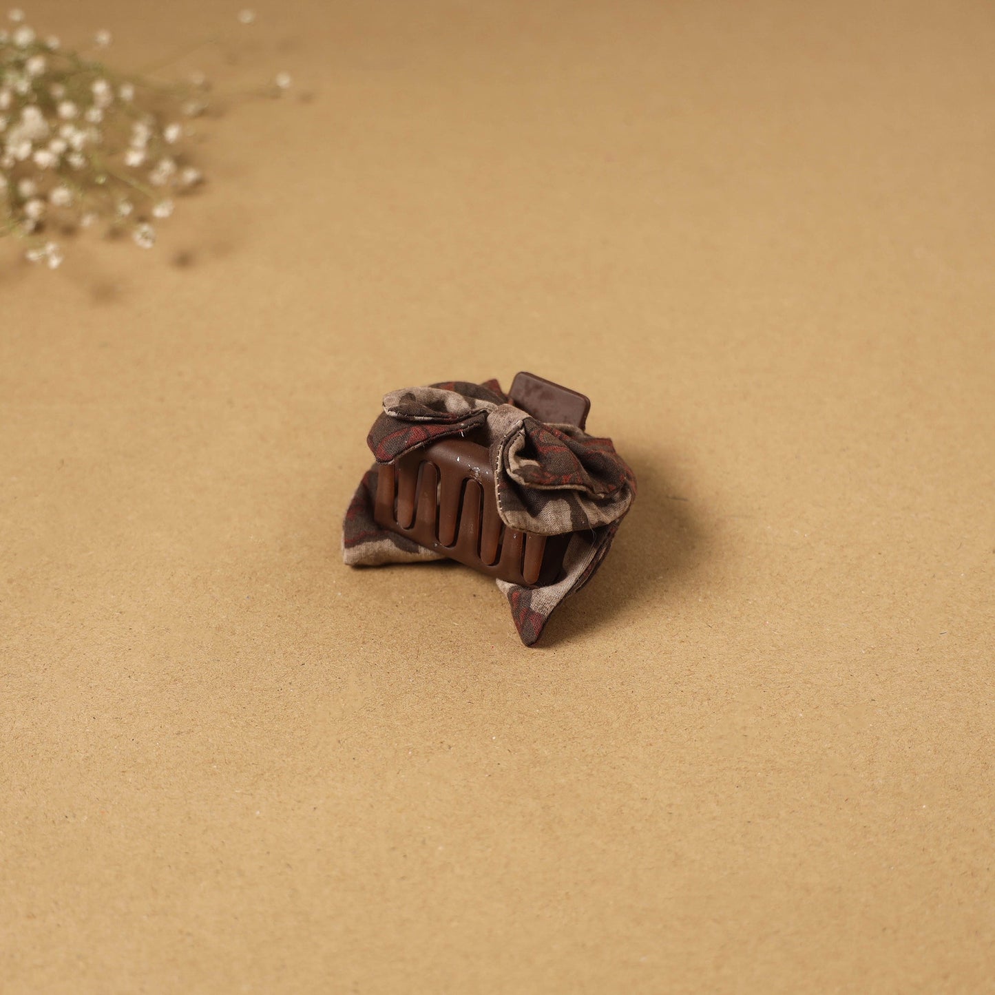 Handmade women’s bow hair claw clip 78 - handcrafted