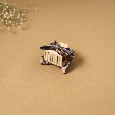 Handmade women’s bow hair claw clip 87 - handcrafted