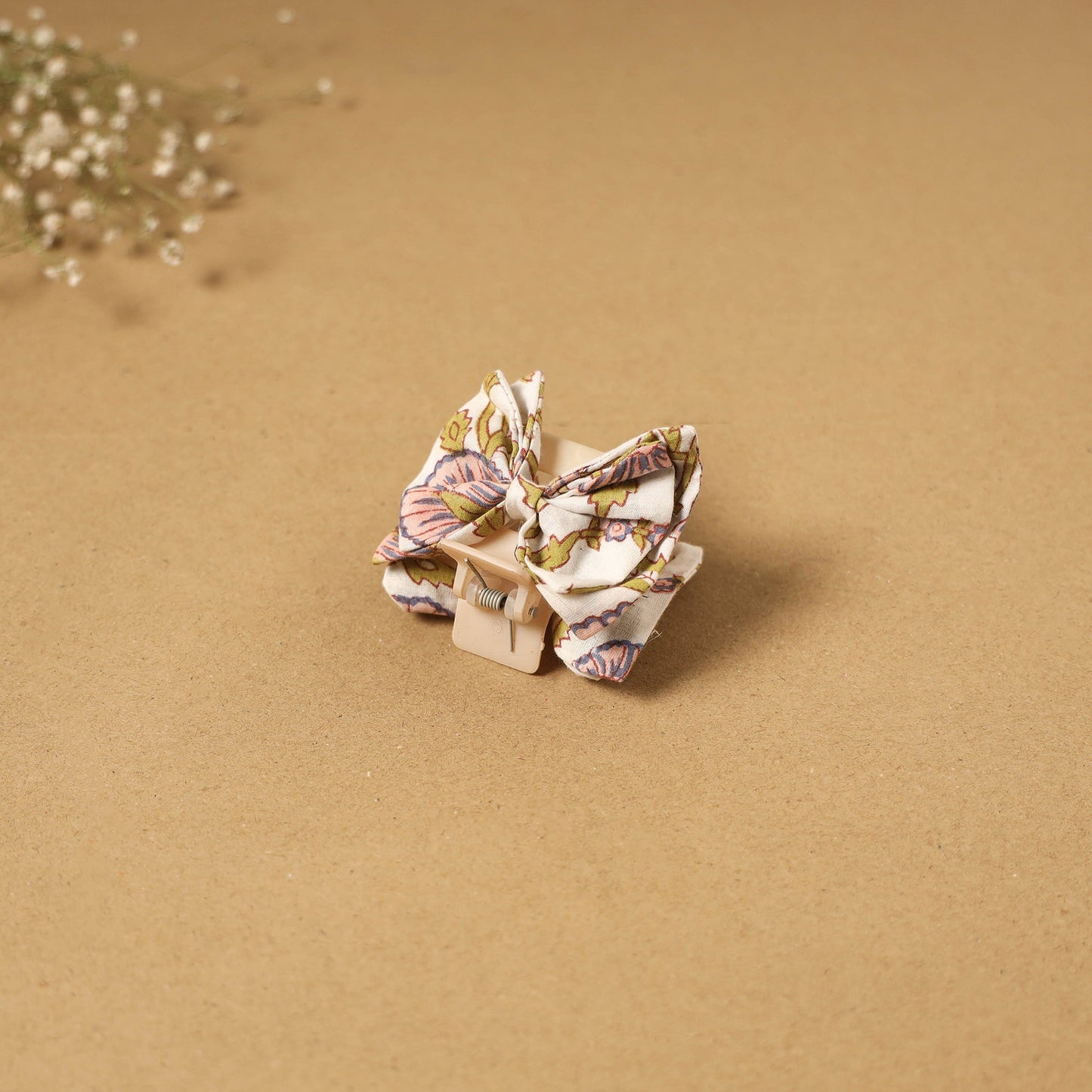 Handmade women’s bow hair claw clip 88 - handcrafted