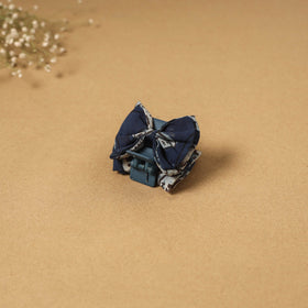 Handmade women’s bow hair claw clip 92 - handcrafted