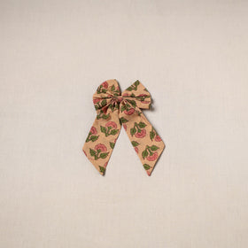 Handmade women’s bow hair clip 04 - handcrafted