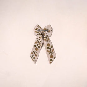 Handmade women’s bow hair clip 22 - handcrafted