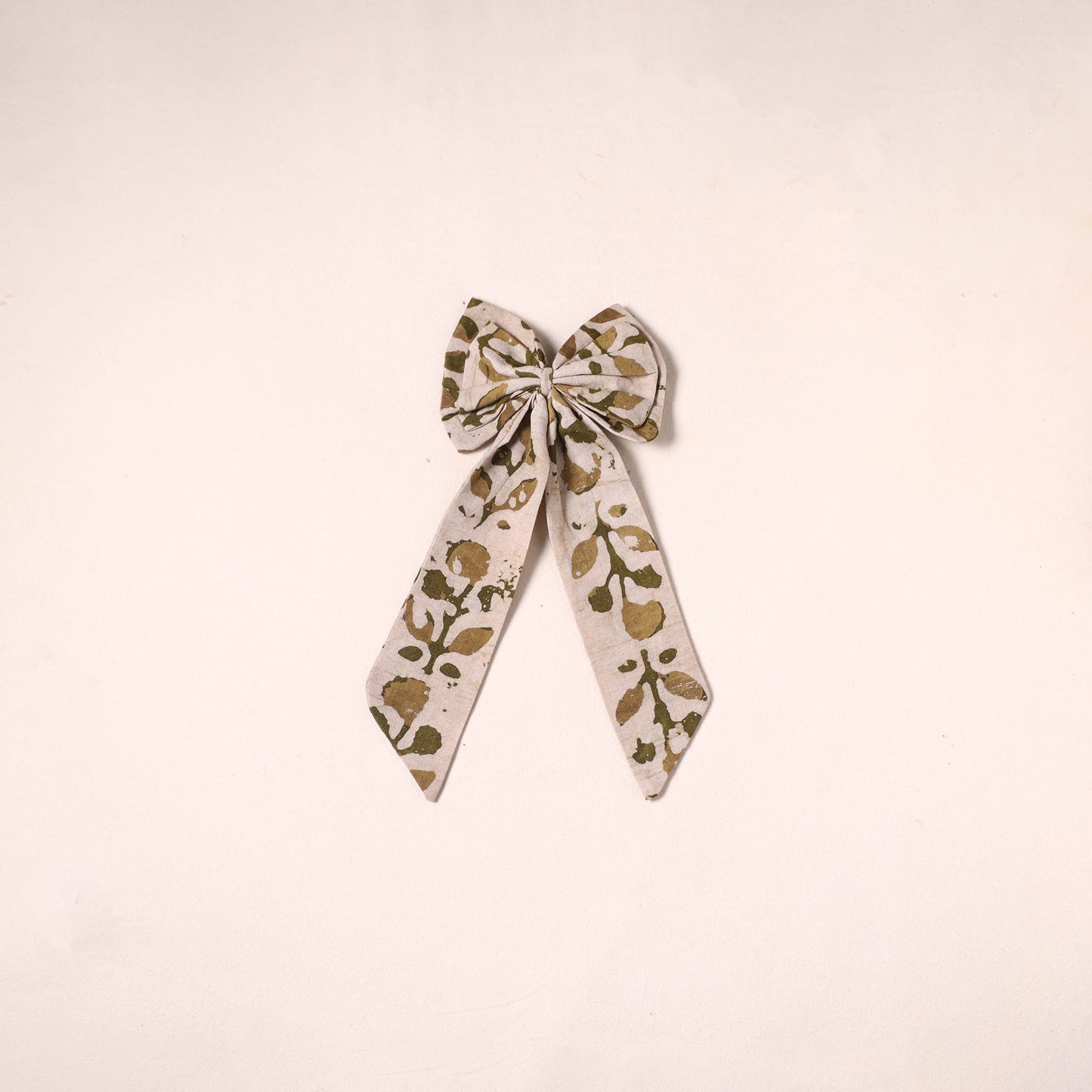 Handmade women’s bow hair clip 22 - handcrafted