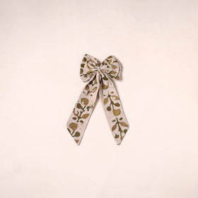 Handmade women’s bow hair clip 22 - handcrafted