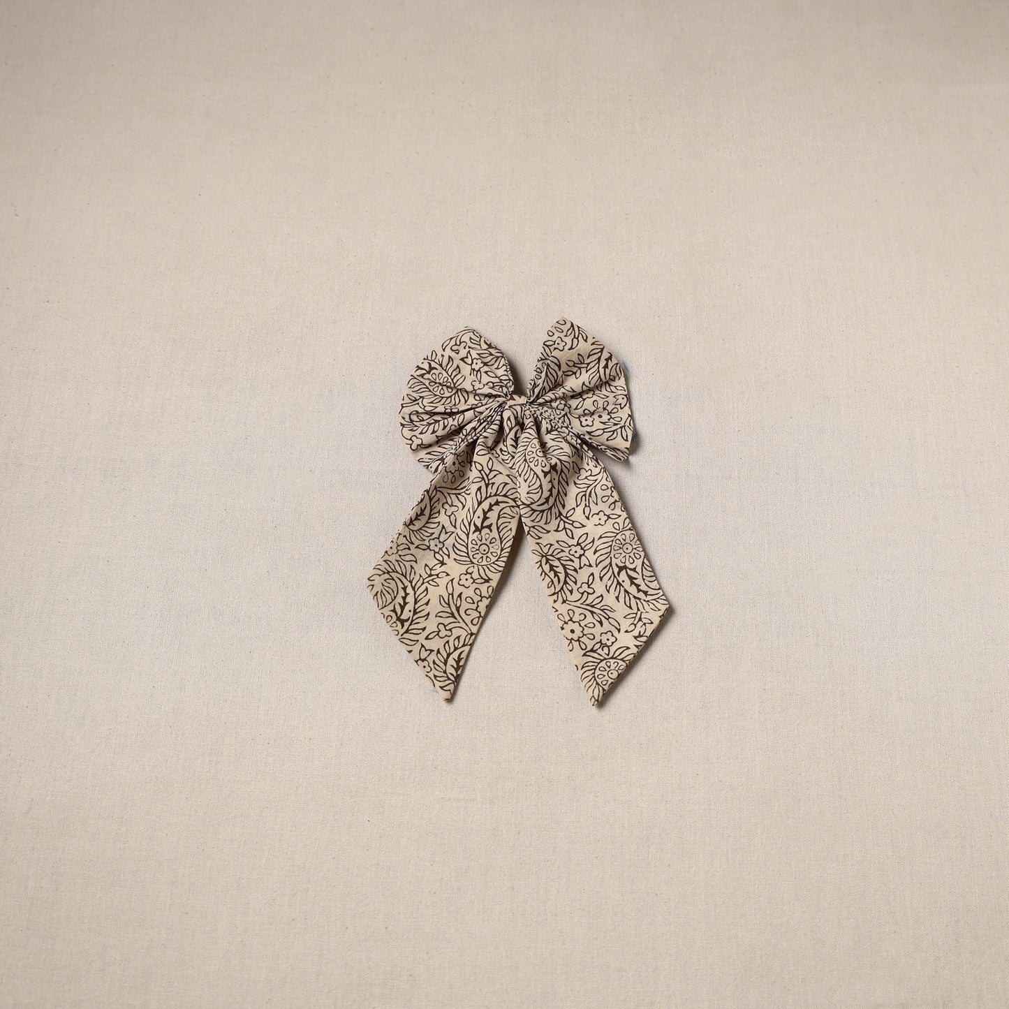 Handmade women’s bow hair clip 33 - handcrafted