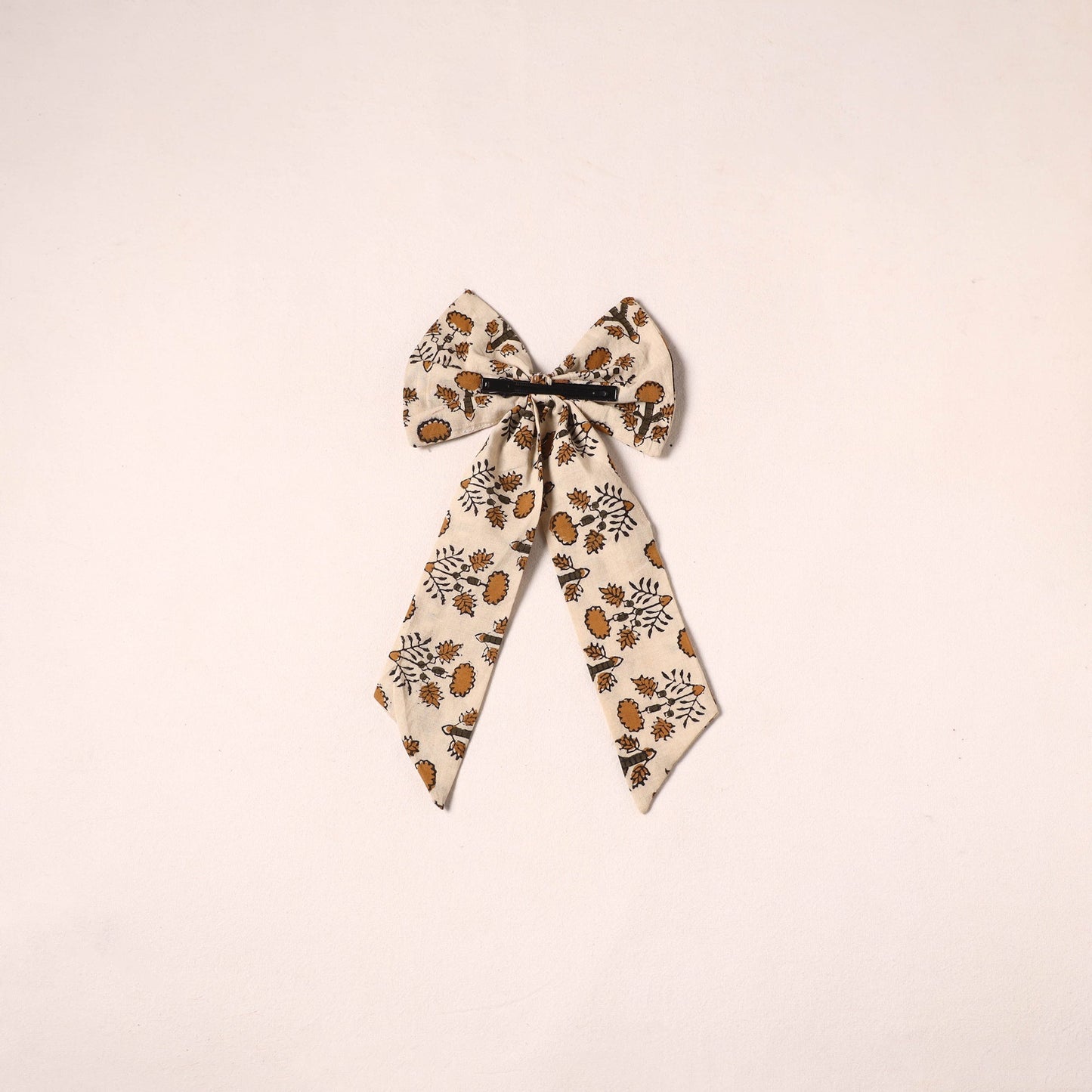 Handmade women’s bow hair clip 41 - handcrafted