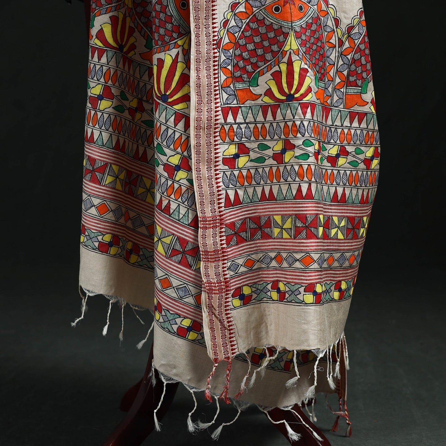 Handpainted madhubani handloom tussar cotton dupatta 07
