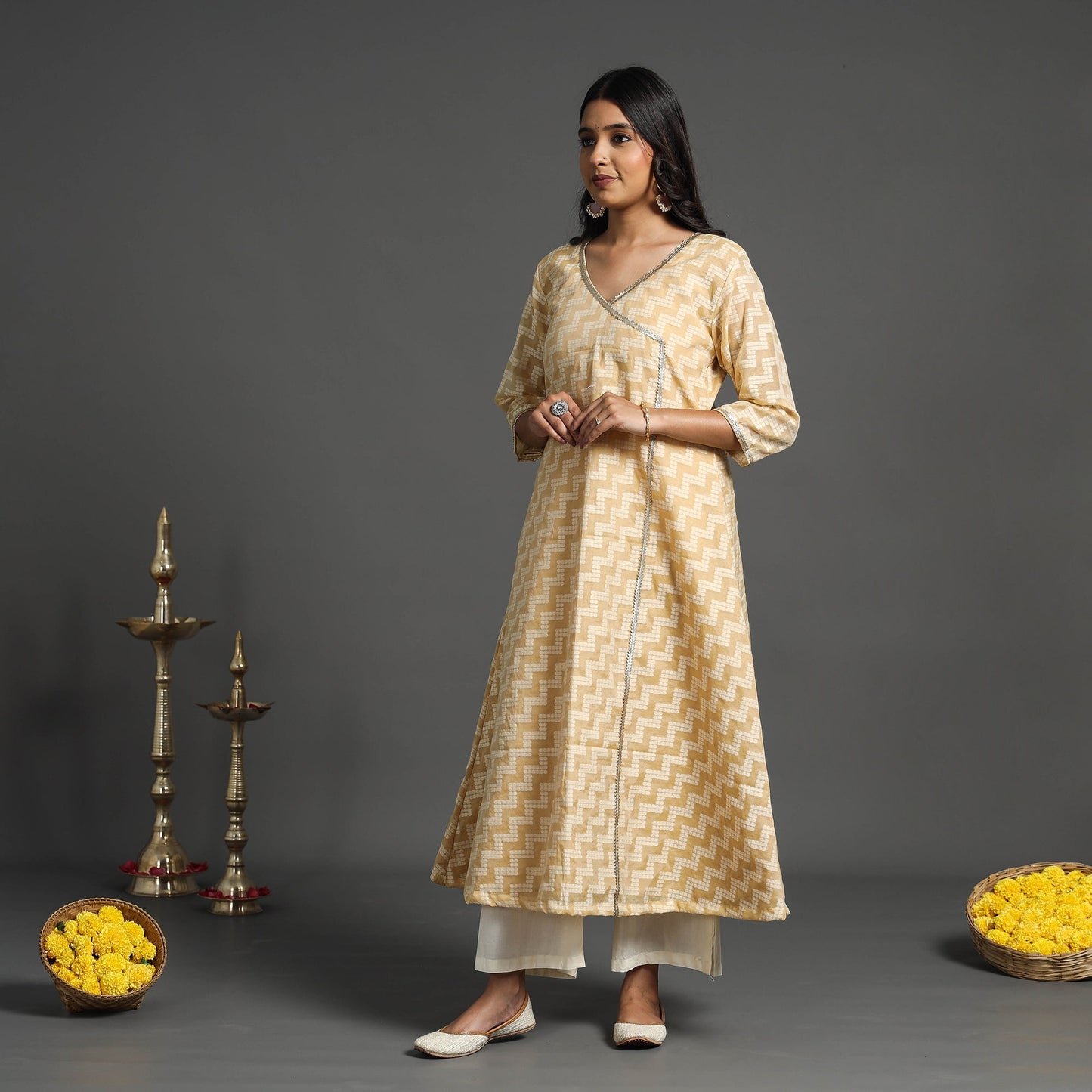 Buy Beige Handwoven Cutwork Cotton Banarasi Kurta Online