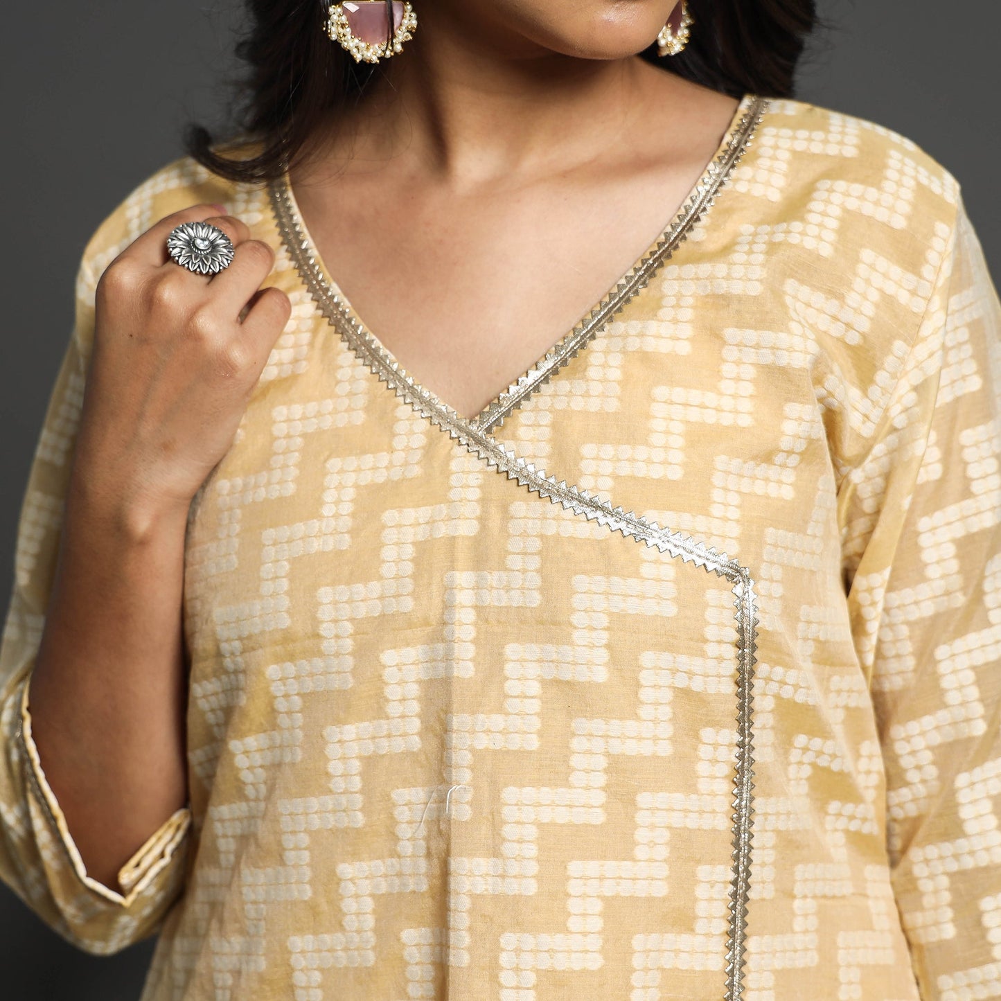 Buy Beige Handwoven Cutwork Cotton Banarasi Kurta Online