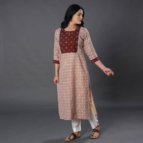 Beige Handwoven Wool Pedana Kalamkari Print Kurta For Women