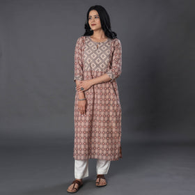 Beige Handwoven Wool Pedana Kalamkari Print Kurta For Women