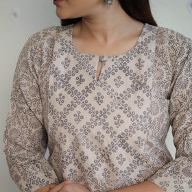 Beige Handwoven Wool Pedana Kalamkari Print Kurta For Women
