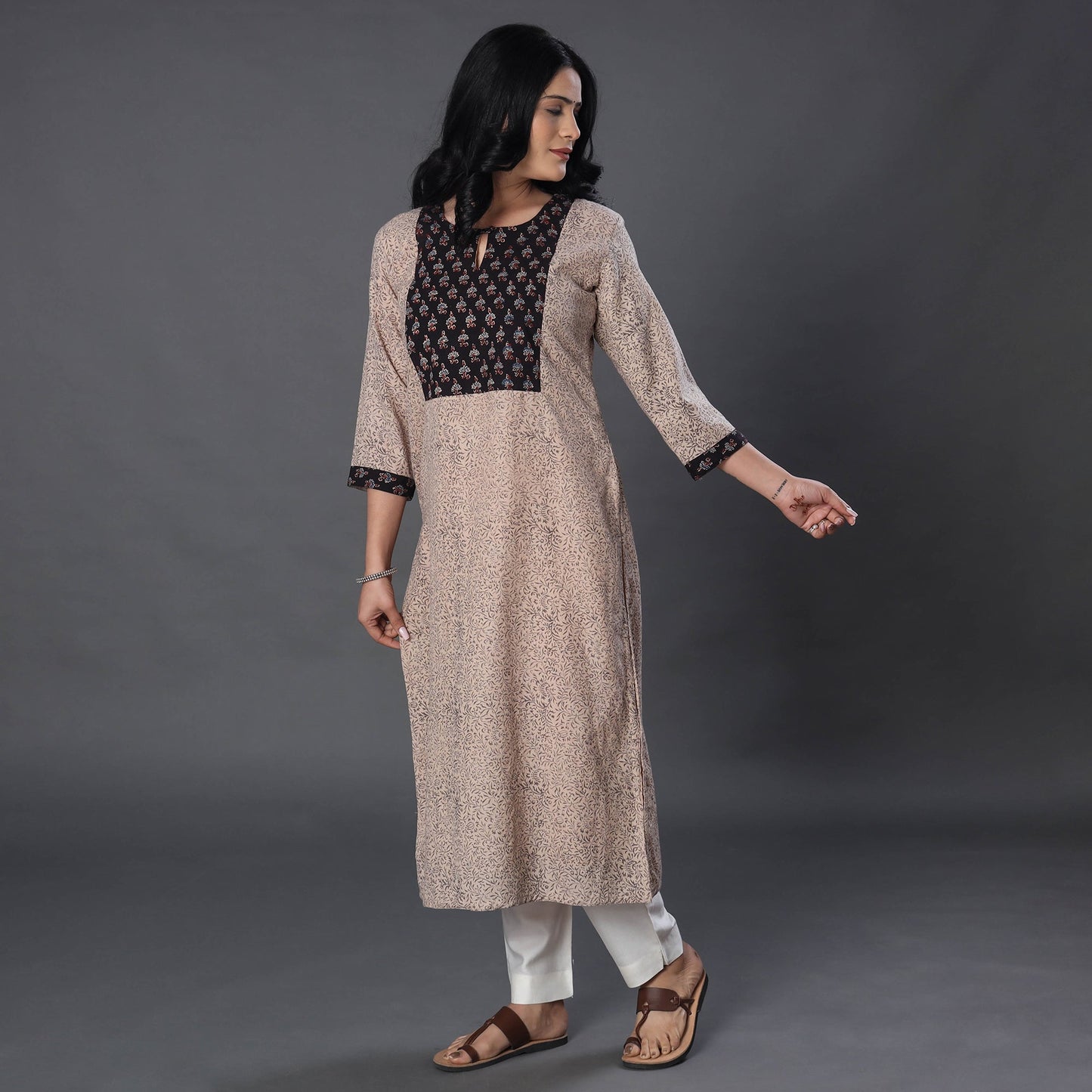 Beige Handwoven Wool Pedana Kalamkari Print Kurta For Women