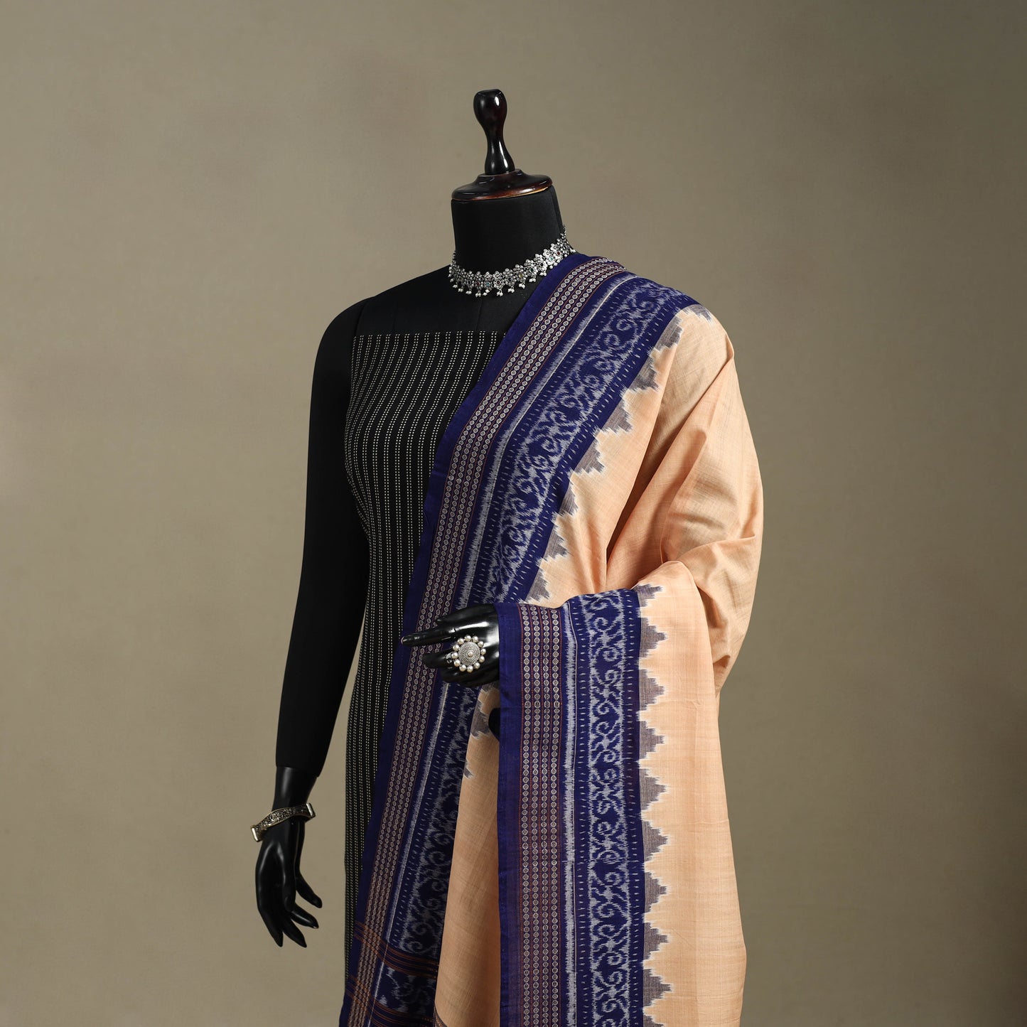 Beige - ikat handloom cotton sambalpuri dupatta 05