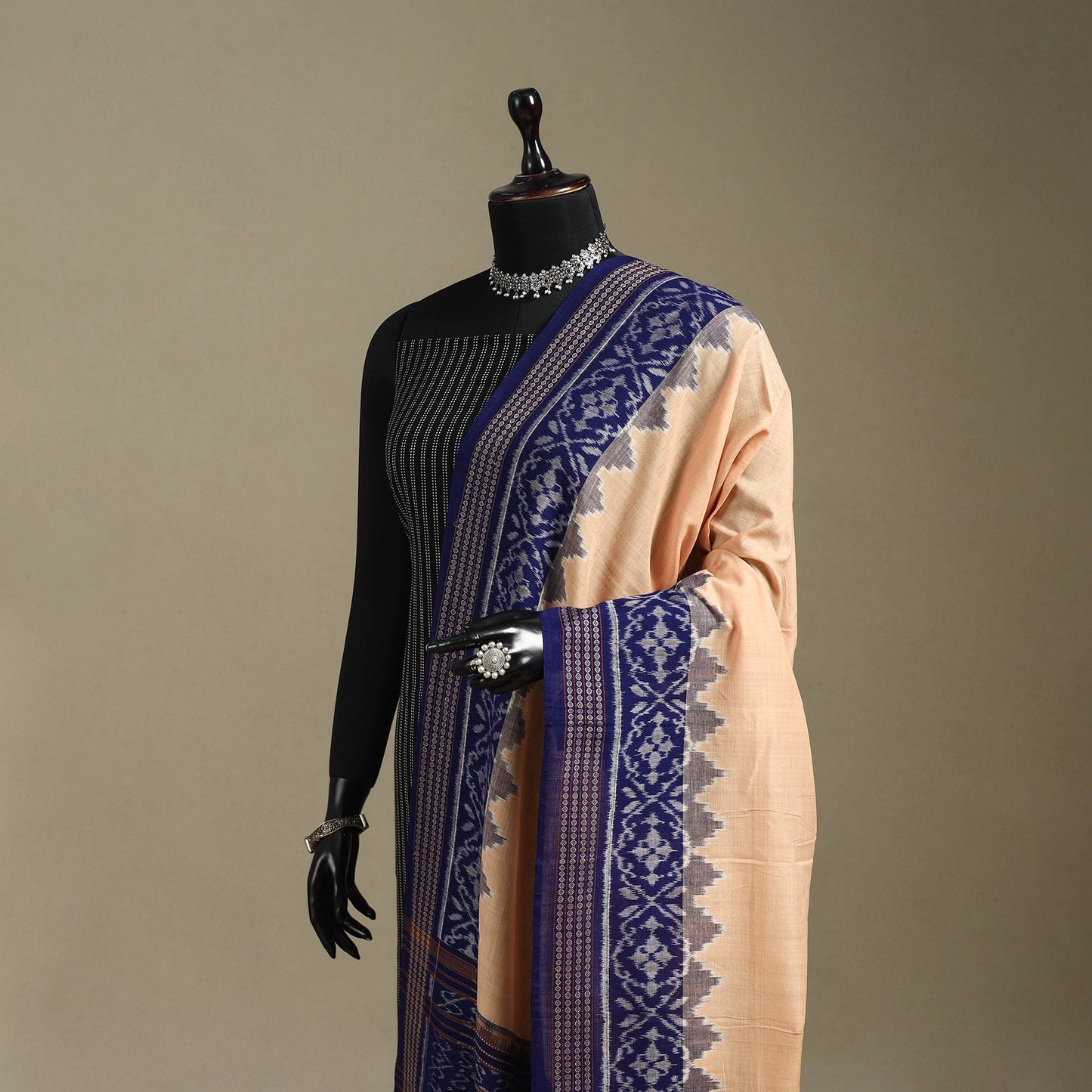 Beige - ikat handloom cotton sambalpuri dupatta 07