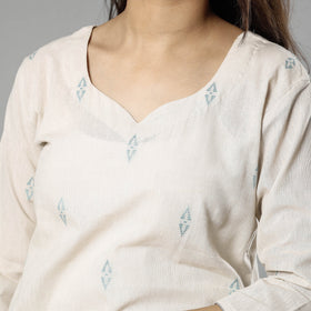 Buy Jacquard Cotton Straight Kurta 12 Online l iTokri.com