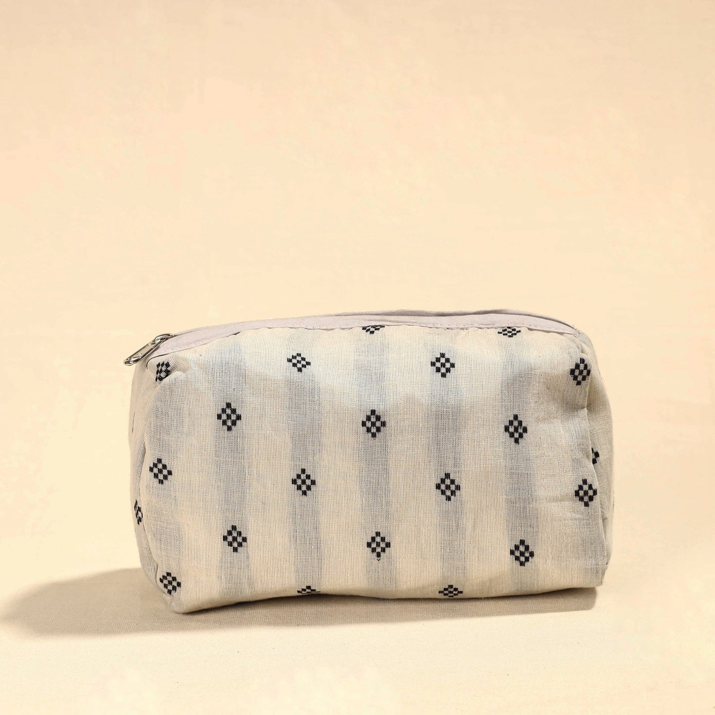  Jacquard Cotton Toiletry Pouch 