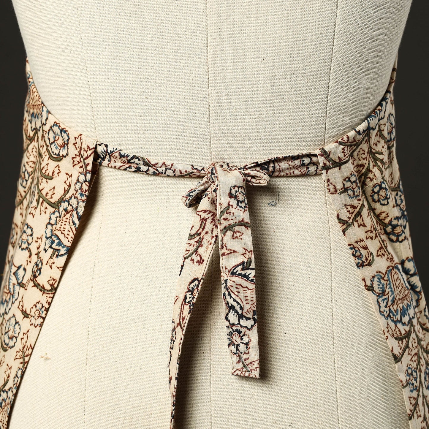 Beige - kalamkari cotton apron with pocket 31 - handcrafted