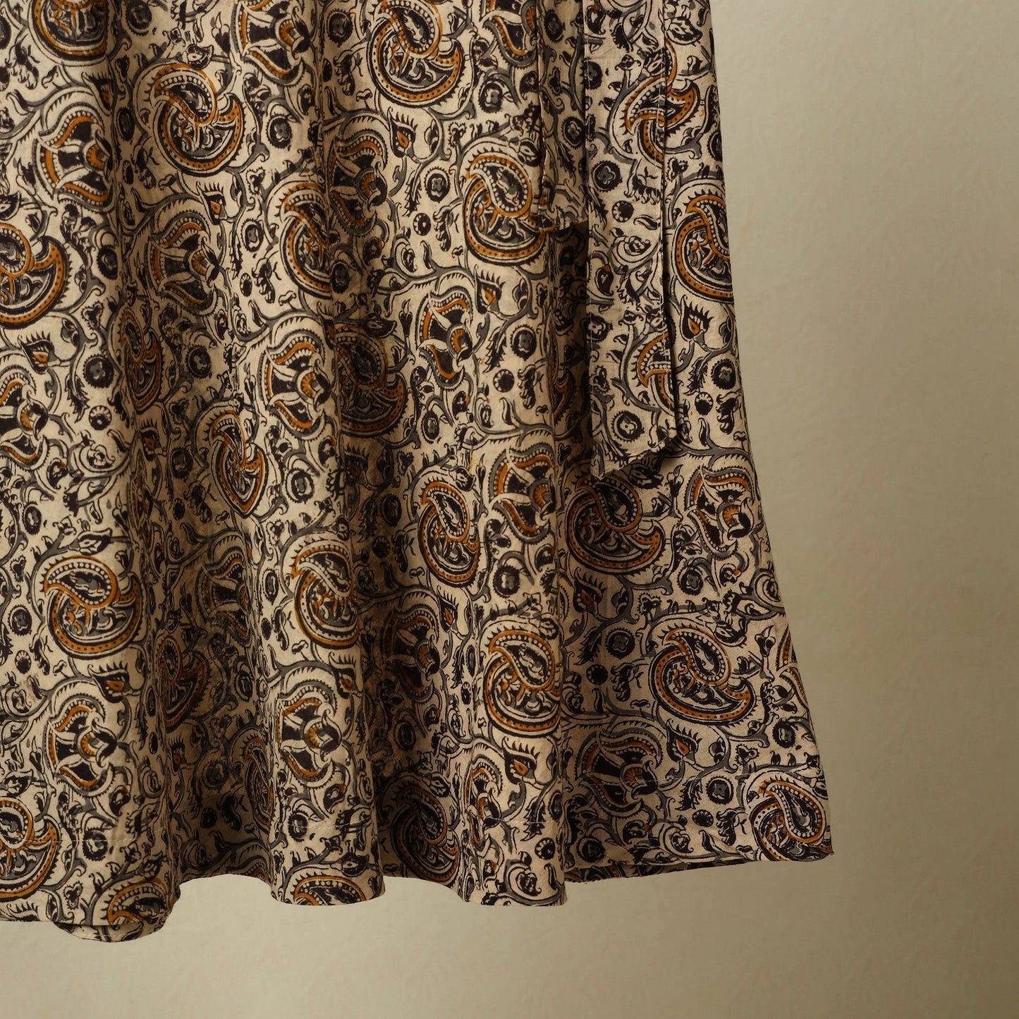Beige - kalamkari cotton wrap around skirt 55 - handcrafted