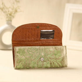  Beige Kashmiri Crewel Hand Embroidery Velvet Clutch