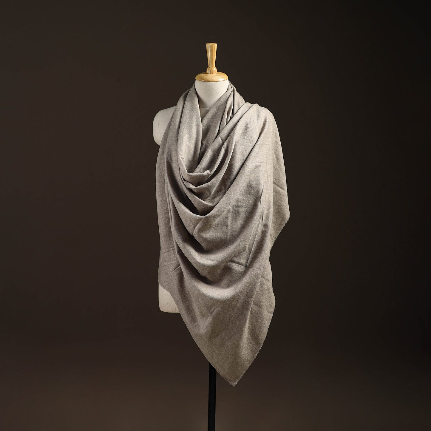 Kashmiri pashmina handspun handwoven pure woolen shawl 03