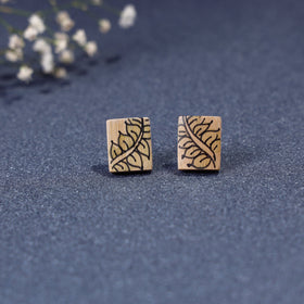  Kerala Mural Handpainted Bamboo Stud Earrings Online at iTokri.com