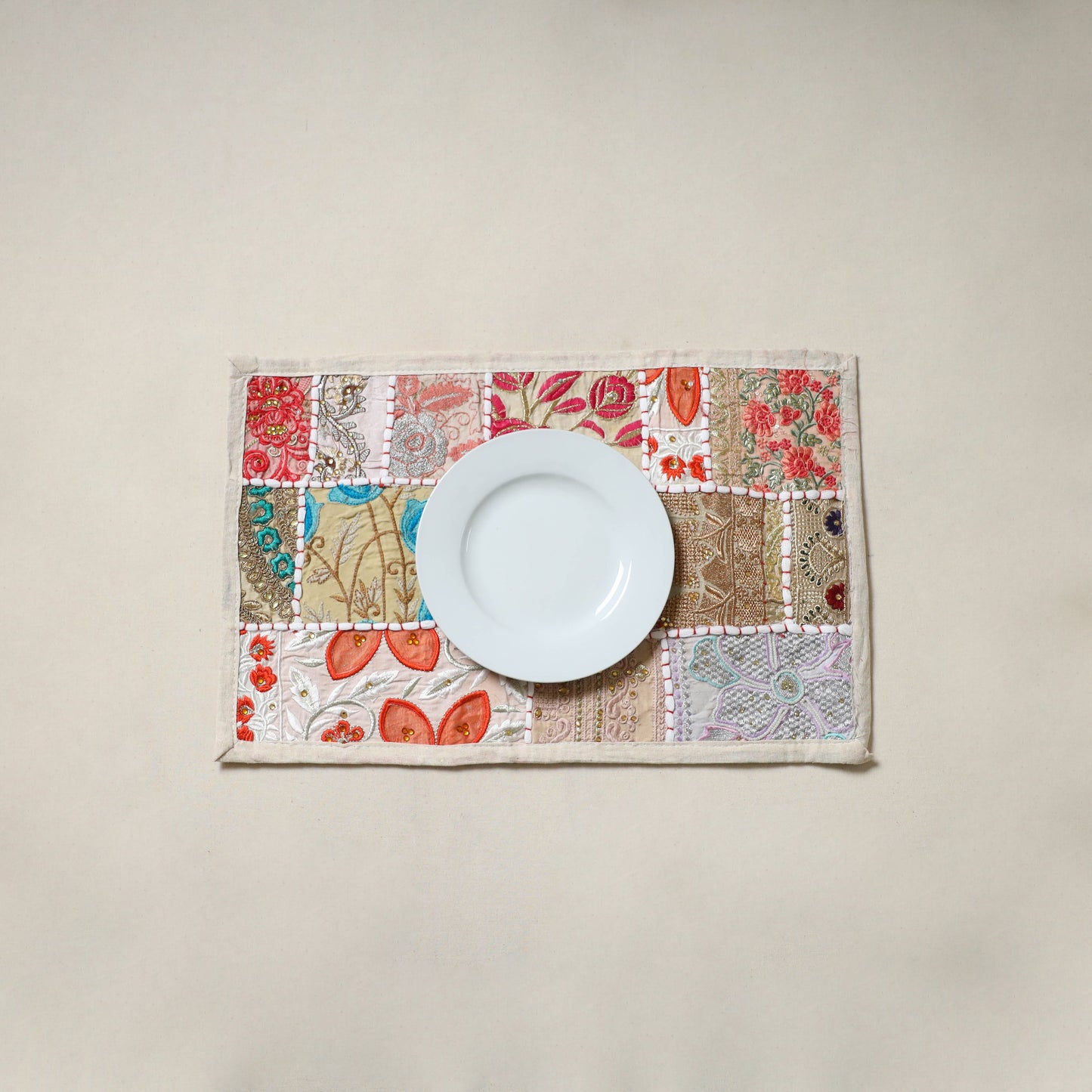 Khambadiya patchwork table mat (12 x 18 in) 14 - handcrafted
