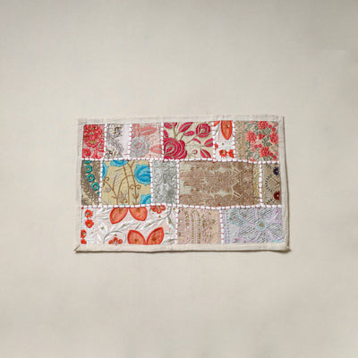 Khambadiya patchwork table mat (12 x 18 in) 14 - handcrafted