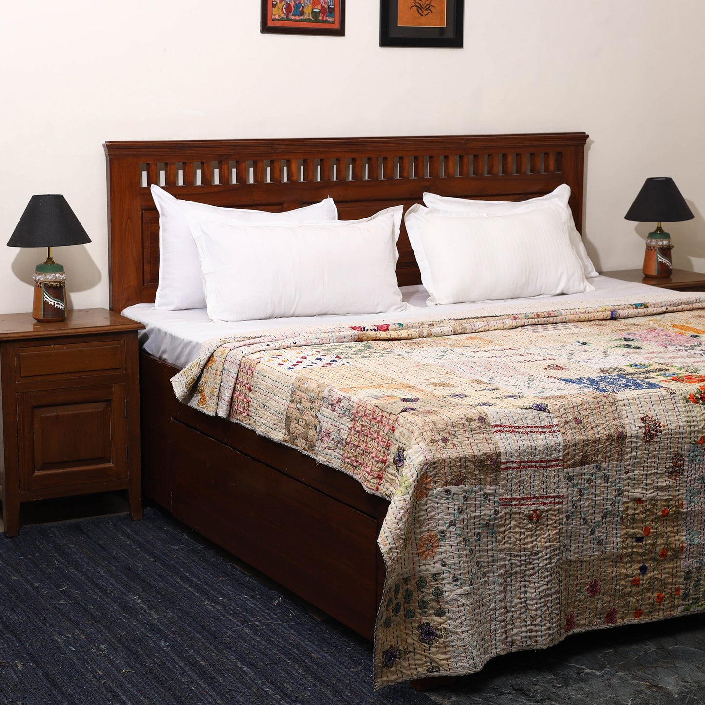 Khambadiya tagai patchwork quilt / gudri / blanket (108 x