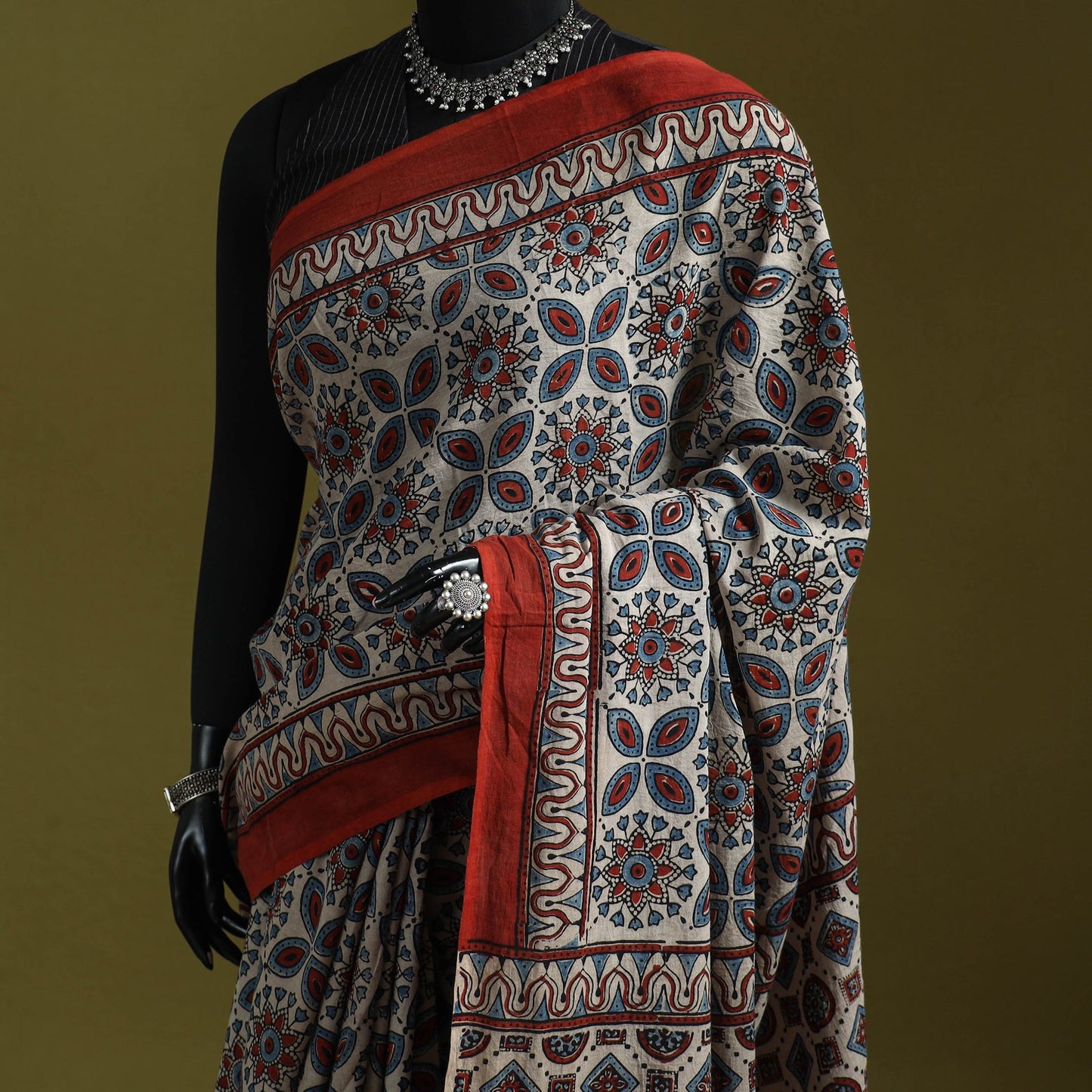 Kutch hand block print natural dyed pure mul cotton ajrakh