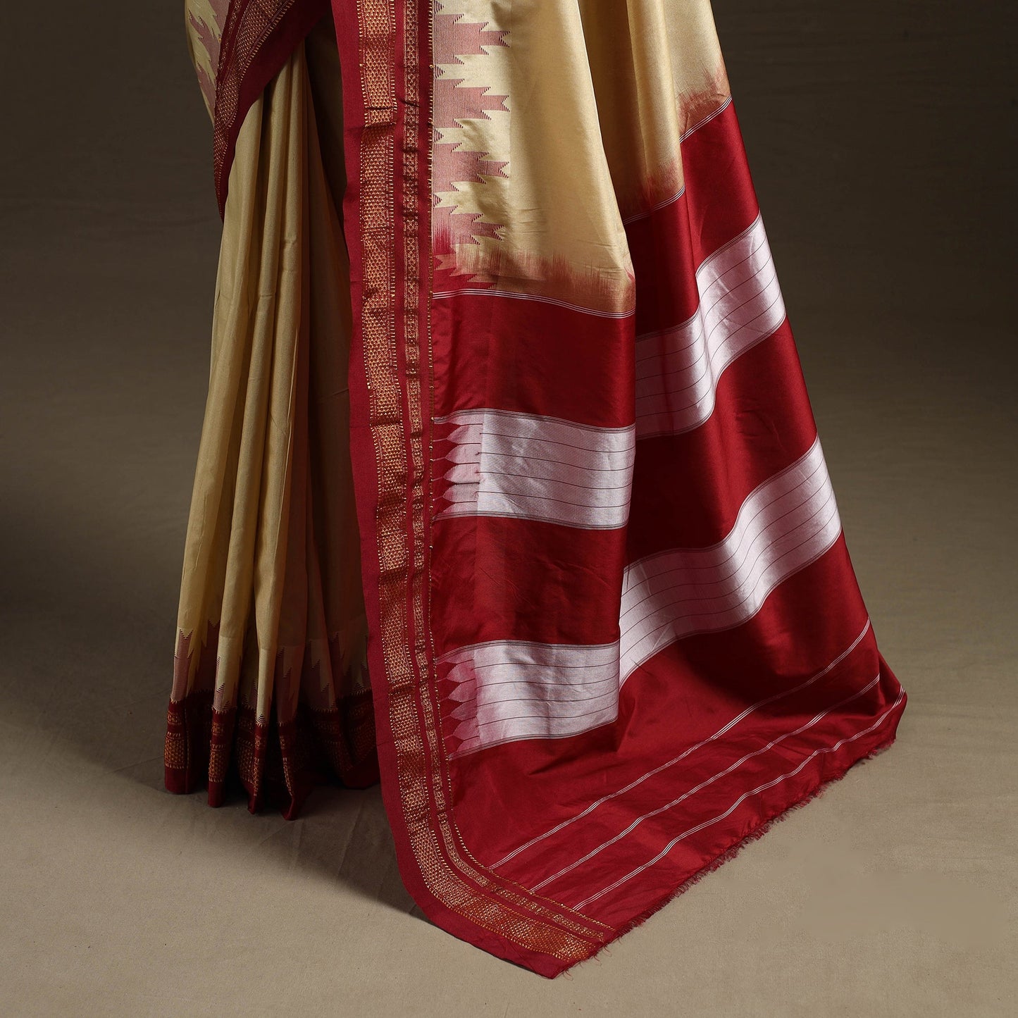 Mercerized cotton gadwal ilkal saree with temple zari